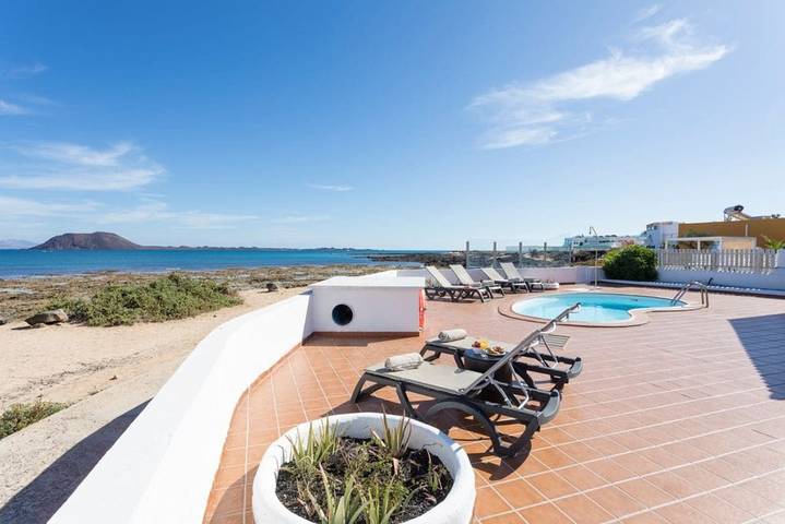 Casa rural para 6 personas, con terraza, Familias con niños en Corralejo - 2