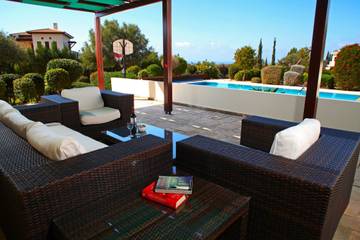 Villa for 10 People in Aphrodite Hills, South Cyprus, Photo 4