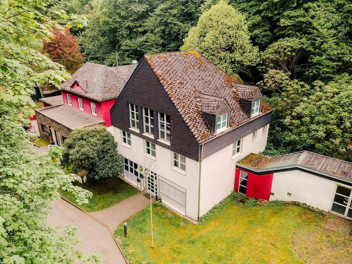 Ferienhaus für 20 Personen, mit Garten und Whirlpool sowie Pool und Sauna, mit Haustier in Bendorf - 4