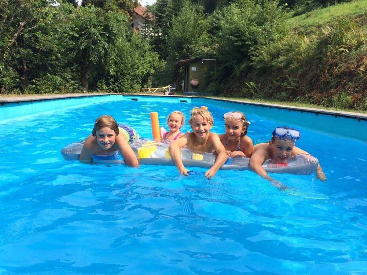 Ganze Ferienwohnung, Ferienhof Hölzleberg - Ferienzimmer "Bauernstube" mit separater Küche in Durbach, Mittlerer Schwarzwald