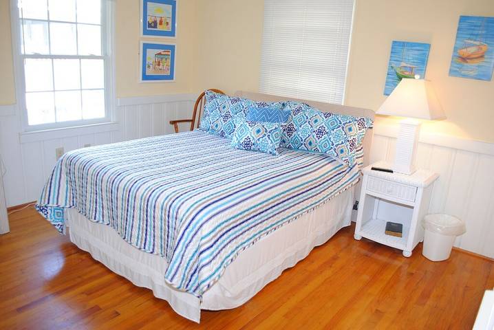 Vacation rental for 12 people in Litchfield