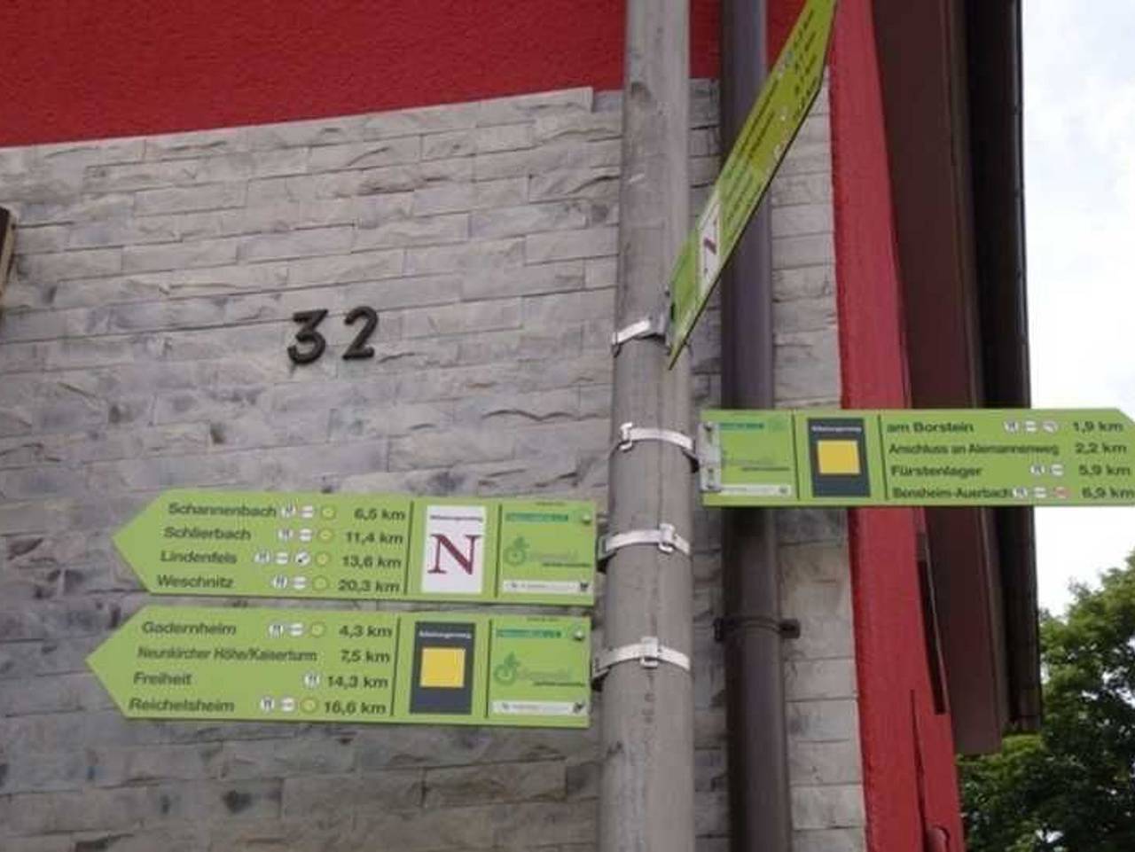 Gästehäuser Am Nibelungensteig - Doppelzimmer 3 in Lautertal, Bergstraße