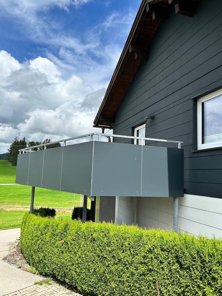 Maison de vacances 'Ferienhaus Frank Grieser' : vue montagne, terrasse privée, Wi-Fi in Hopferau, Souabe (Bavière)