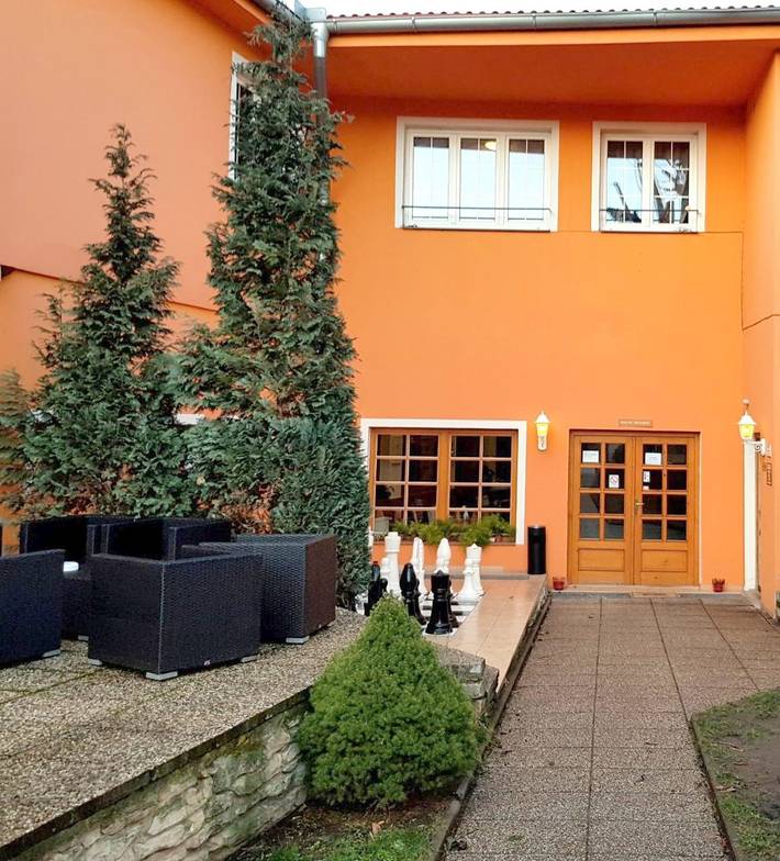 Hotel dla 2 osób, z Taras i Ogród w Mielnik