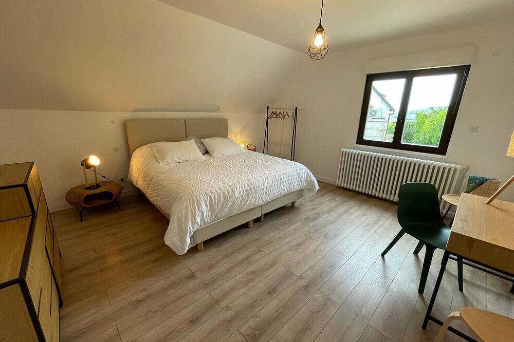 Entire apartment, Gite du Holzweg Les Ecureuils in Mittelbergheim, Sélestat-Erstein region