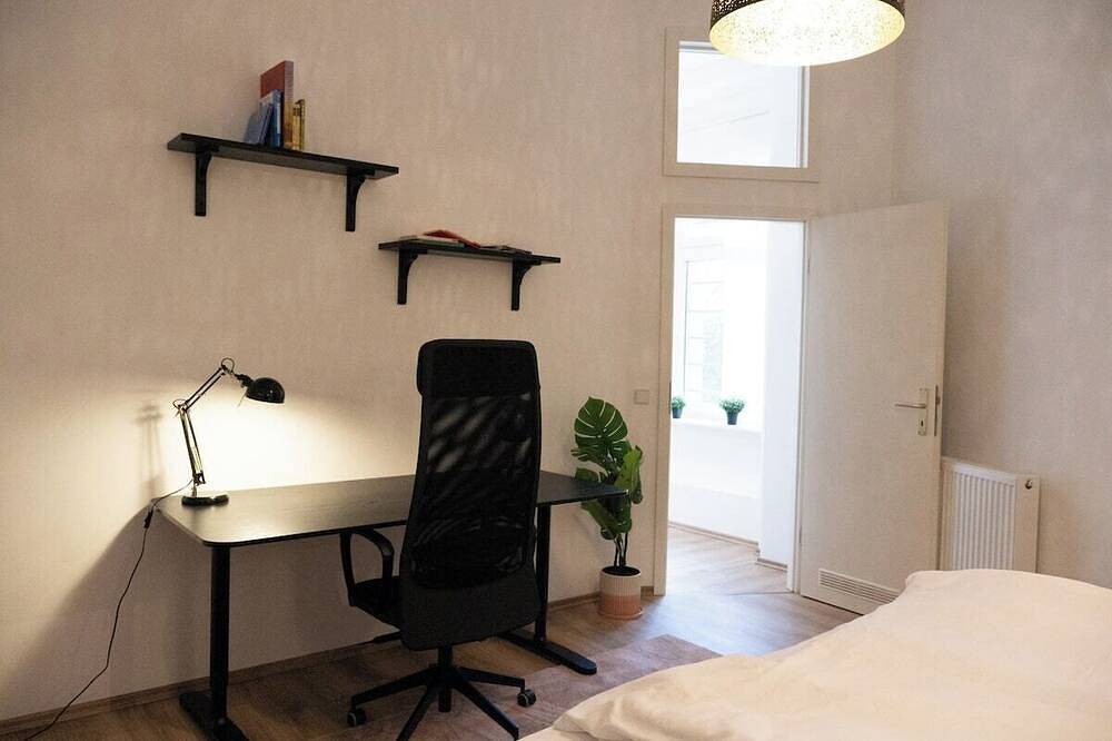 Ganze Wohnung, Apartment 'Backyard Loft West' mit Wlan in Charlottenburg Berlin, Berlin