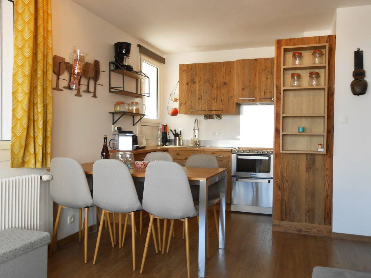 Apartamento entero, Acogedor apartamento 6 pers, balcón, mascotas permitidas, parking in Vénosc, Les Deux Alpes