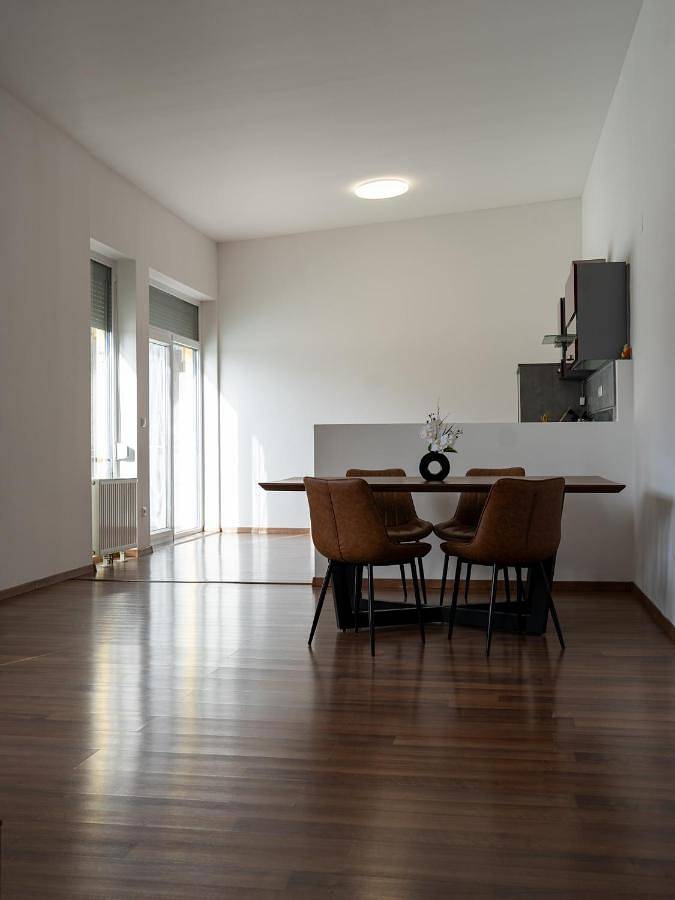 Ferienwohnung für 5 Personen, mit Balkon und Terrasse