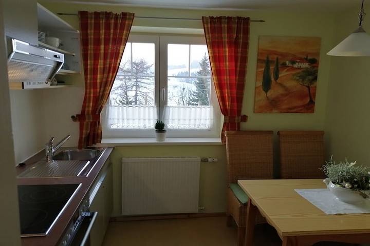 Ferienwohnung für 4 Personen, mit Pool und Garten in Oberreute - 2