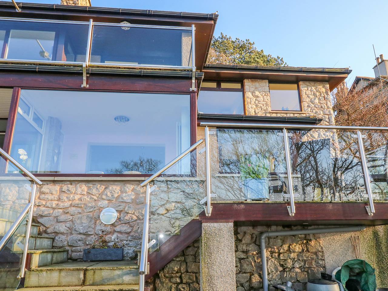 Entire apartment, Shady Bowers in Arnside, Lake District