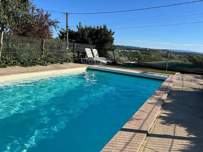 Ferienhaus für 6 Personen, mit Balkon/Terrasse und Balkon sowie Garten und Pool in Carcassonne