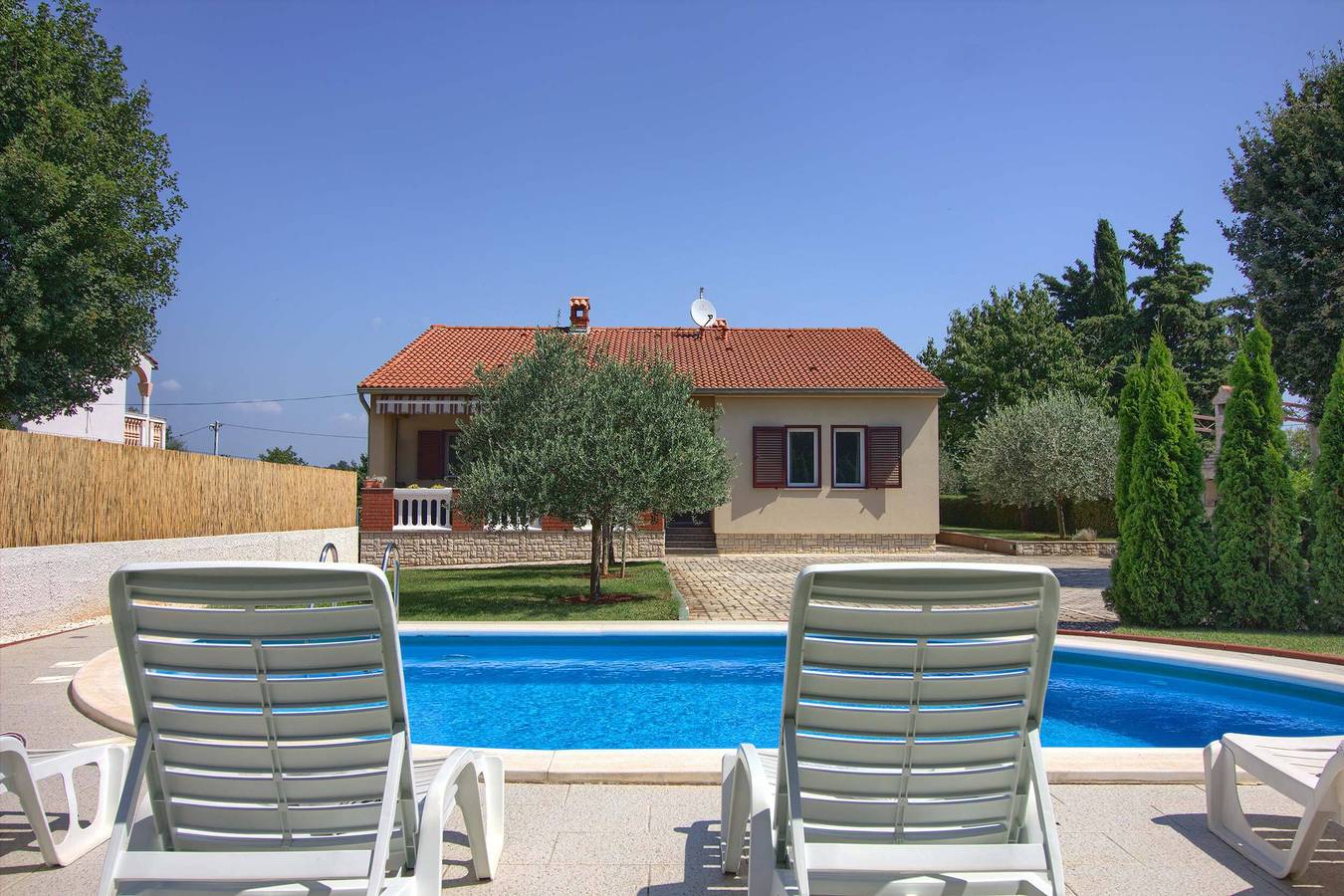 Villa für 8 Personen mit Terrasse in Marčana, Südküste Istrien