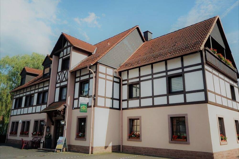 Ganze Wohnung, Doppelzimmer mit Dusche und Wc in Bad Soden-Salmünster, Main-Kinzig-Kreis