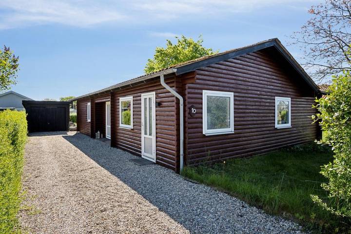 Ferienhaus für 6 Personen, mit Terrasse und Garten in Lunderskov