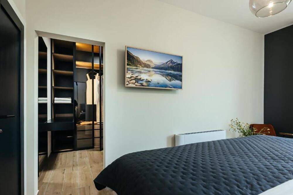 New Luxury Villa - Six Bedroom Villa in Imotski, Makarska Riviera