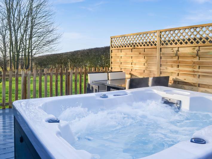 Cottage for 2 people, with garden, with pets in Hunmanby