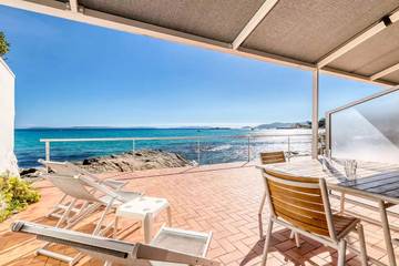 Gîte pour 5 personnes, avec vue et terrasse dans Plage Saint-Clair