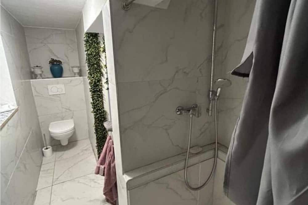 Ganze Wohnung, Appartement Rothenburg (68qm) mit einem Schlafzimmer und Küche in Rothenburg ob der Tauber, Taubertal
