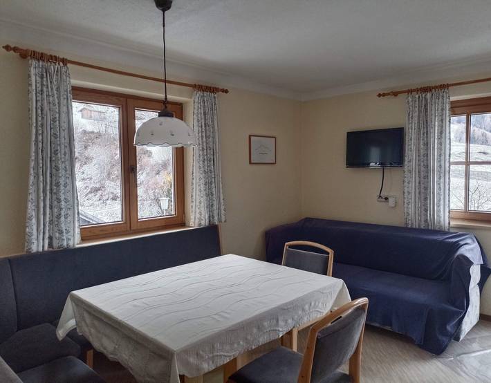 Ferienwohnung für 6 Personen, mit Balkon und Ausblick, kinderfreundlich in Tobadill - 4