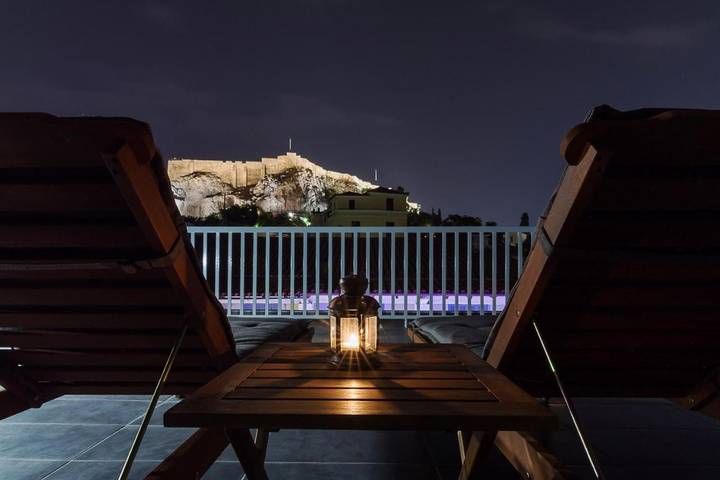Appart’hôtel pour 5 personnes, avec Terrasse dans Plaka