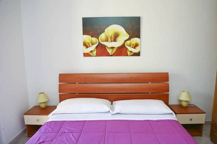 Luminosa Villa Mediterranea Con Veranda E Giardino A  Soli 50 Metri Dal Mare! in Spiaggia di Campofelice di Roccella (Campofelice di Roccella), Campofelice di Roccella