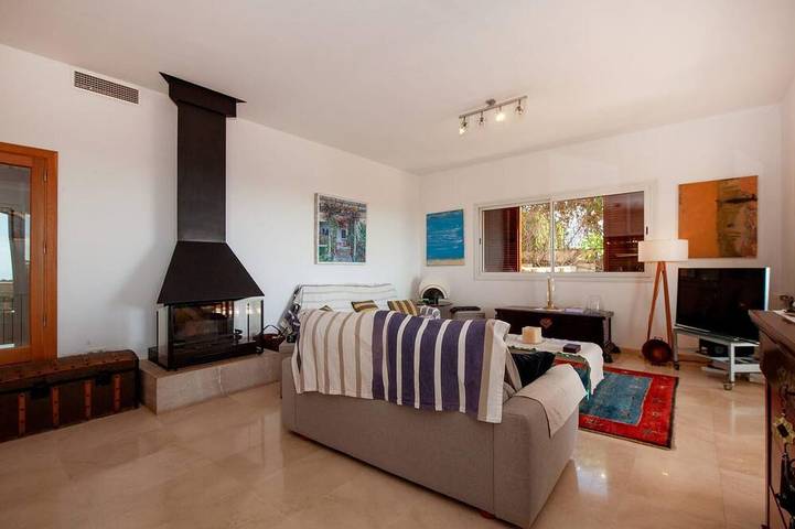 Preciosa casa en Calvià con piscina privada, puede ser interior o exterior. in Bendinat, Calvià
