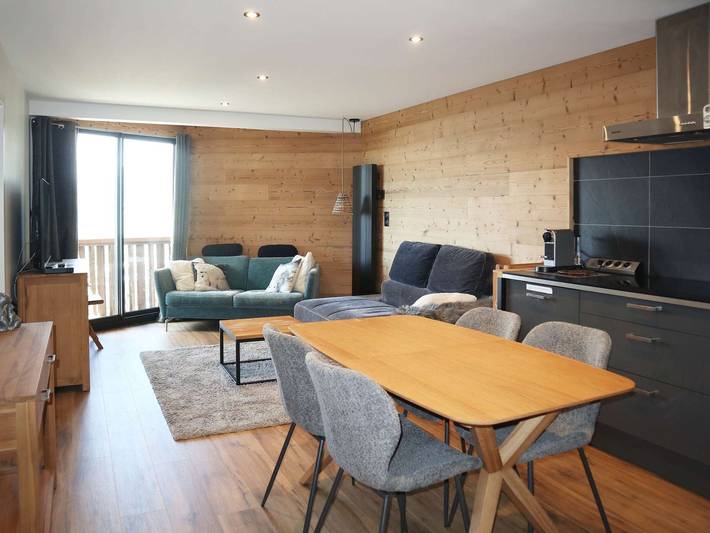 Ganze Wohnung, Renoviertes Duplex in Les Orres, 3 Zimmer für 8, WLAN, Haustiere erlaubt in Les Orres, Nationalpark Écrins
