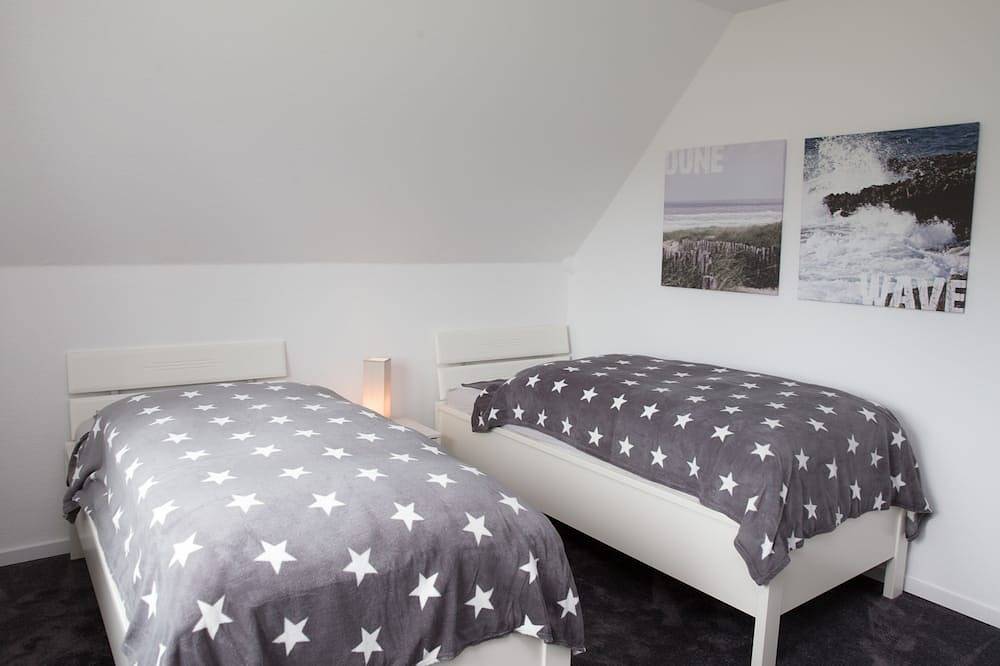 Ganze Wohnung, Ferienwohnung \"Dorfperle\" - 4 Sterne Dtv Klassifizierung in Bad Salzuflen, Kreis Lippe