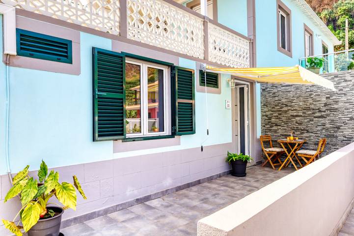 Estudio para 2 personas, con piscina además de terraza y vistas al mar - 1