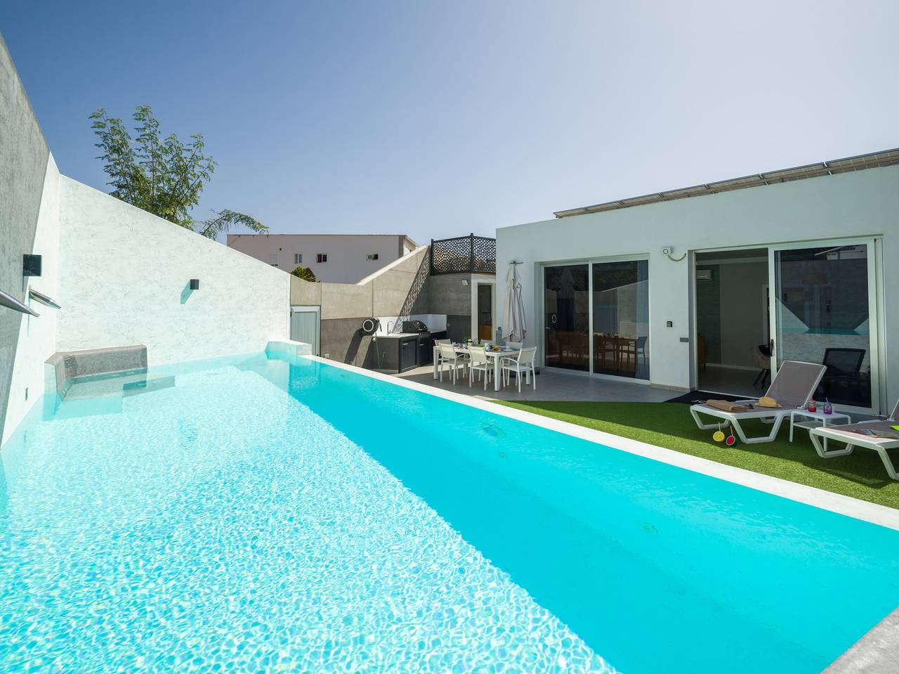 Casa Joviano piscina privada climatizada in El Salobre, San Bartolomé de Tirajana