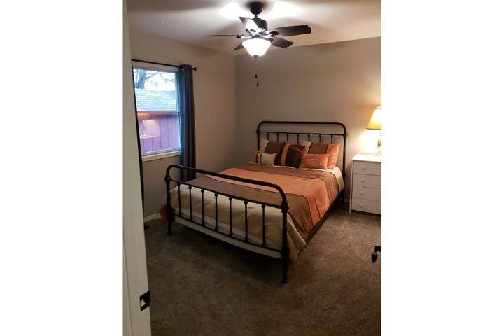 Location de vacances pour 8 personnes, avec jardin et terrasse dans Champaign - 4