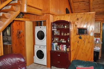 Log Cabin for 8 Guests in Island Park, Fremont County (ID), Picture 1