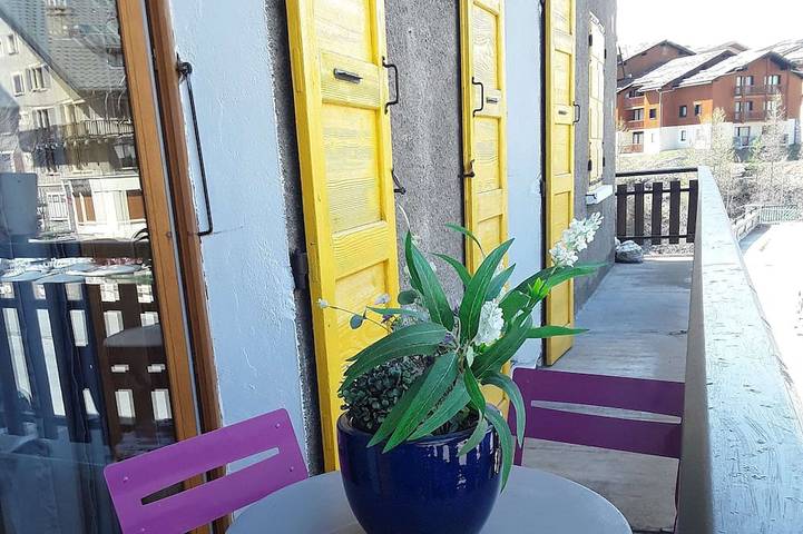 Location de vacances pour 6 personnes, avec balcon et jacuzzi, animaux acceptés dans Office De Tourisme De Termignon - 3