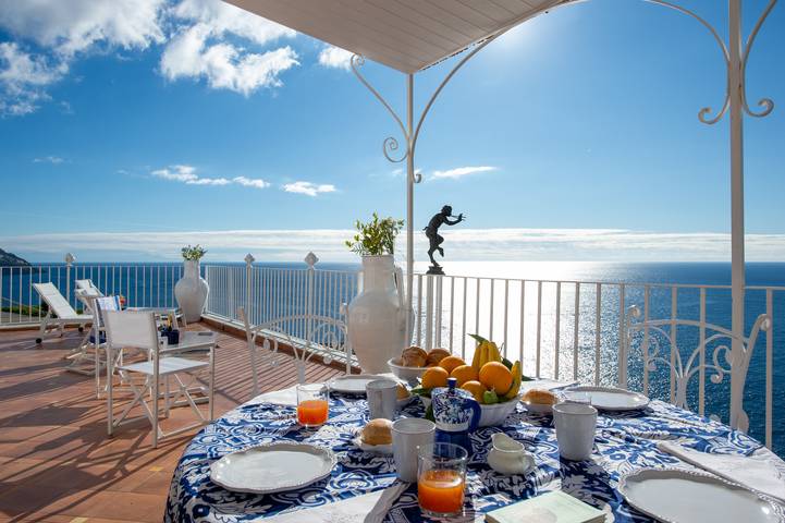 Villa pour 6 personnes, avec Balcon ainsi que Jacuzzi et Terrasse à Positano