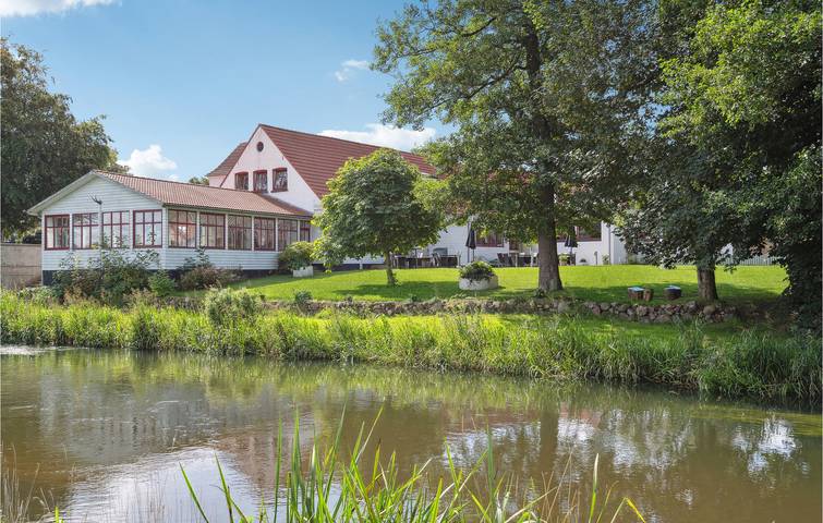 Ferienhaus für 25 Personen, mit Whirlpool und Terrasse sowie Pool und Sauna in Region Ribe