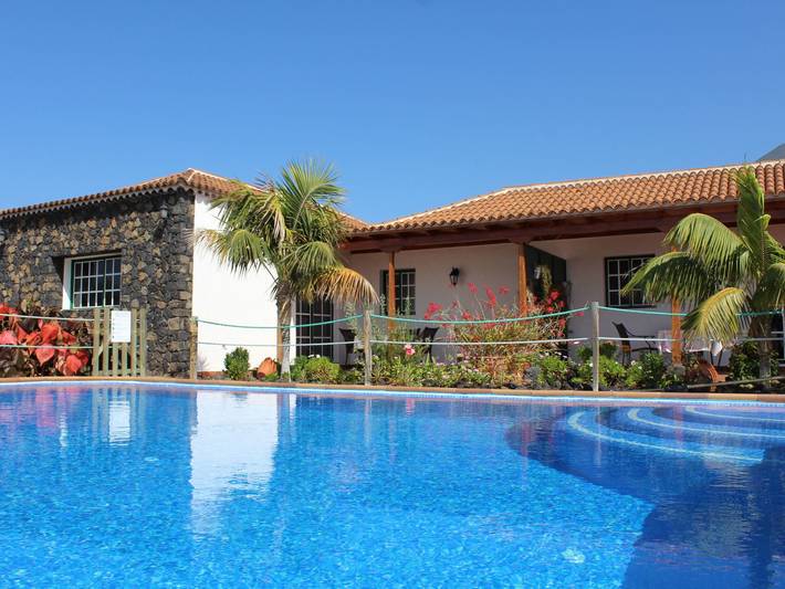 Bungalow für 2 Personen, mit Terrasse und Pool auf La Palma