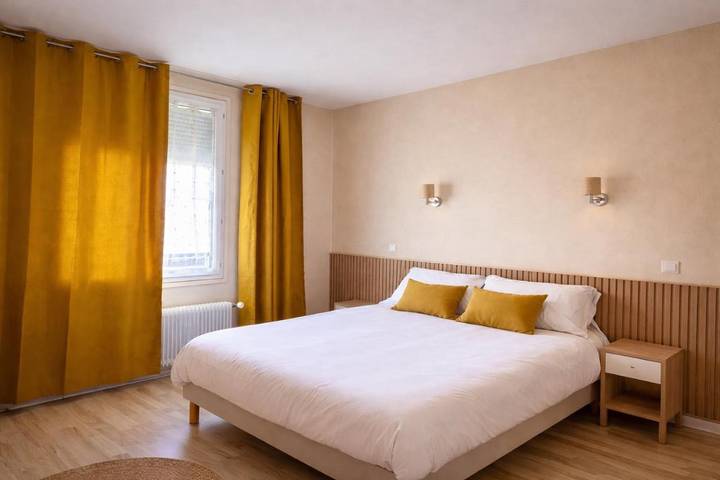 Hôtel pour 3 personnes, avec jardin et terrasse à Saint-Loup (Allier) - 2