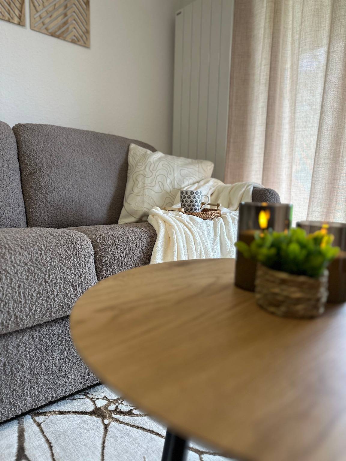 Ganze Ferienwohnung, Thuner See, nahe Interlaken, für Familien, Wifi in Spiez, Thunersee