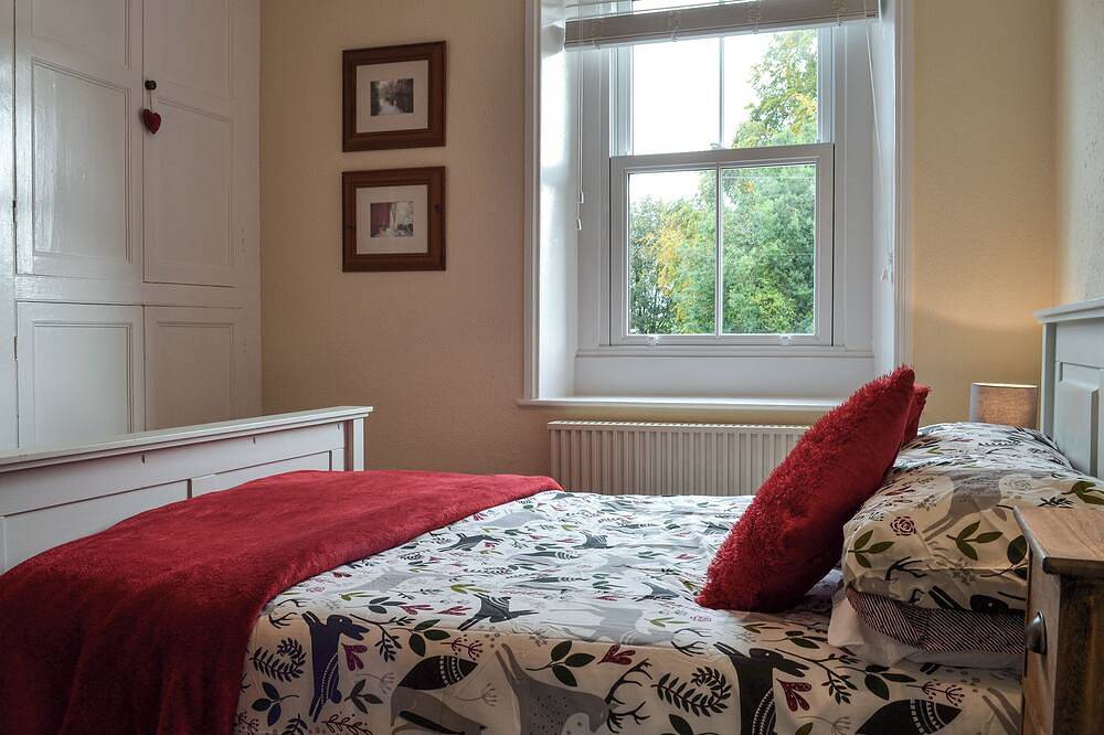 2 bedroom accommodation in Waverton, near Wigton in Cumbria