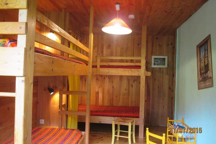 Location de vacances pour 10 personnes, avec jardin et terrasse à Belcaire - 4