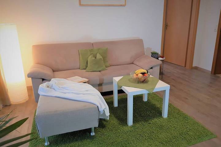 Ferienwohnung für 4 Personen, mit Balkon und Garten in Niederalteich