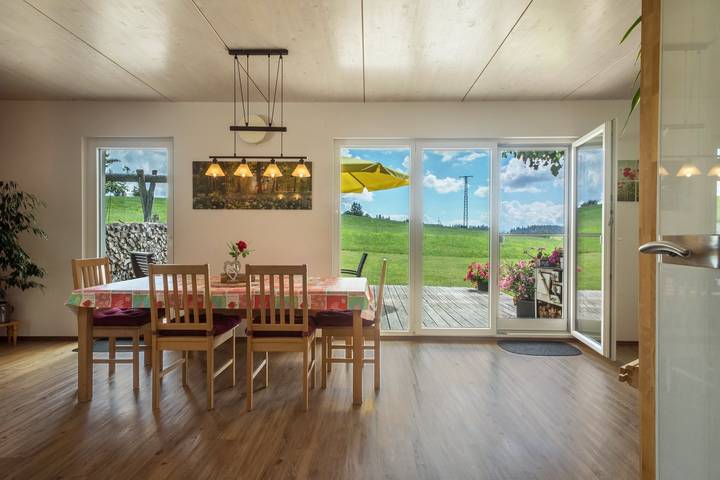 Ferienwohnung für 6 Personen, mit Garten in Neukirch - 2