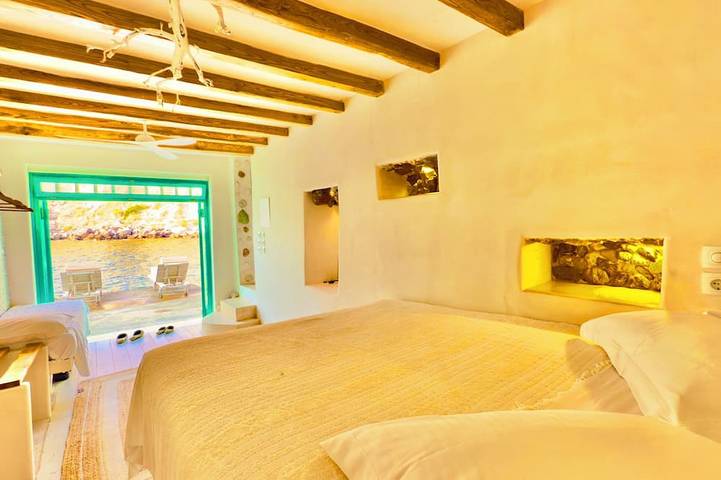 Appartement entier, Milos Boathouse-Only one in Milos with sea view on both sides & stunning sunset in Plaka (Milos), Milos