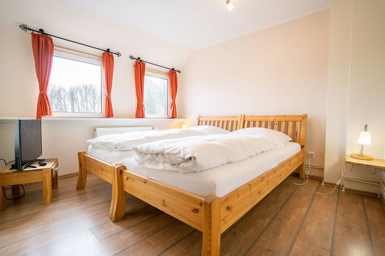 Haus Junker 80 in ruhiger Lage in Büsum, Dithmarschen