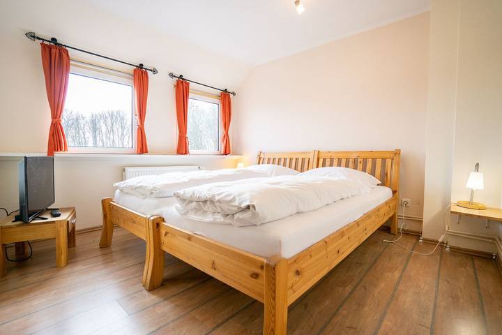 Ferienhaus für 4 Personen, mit Garten und Terrasse in Büsum - 3