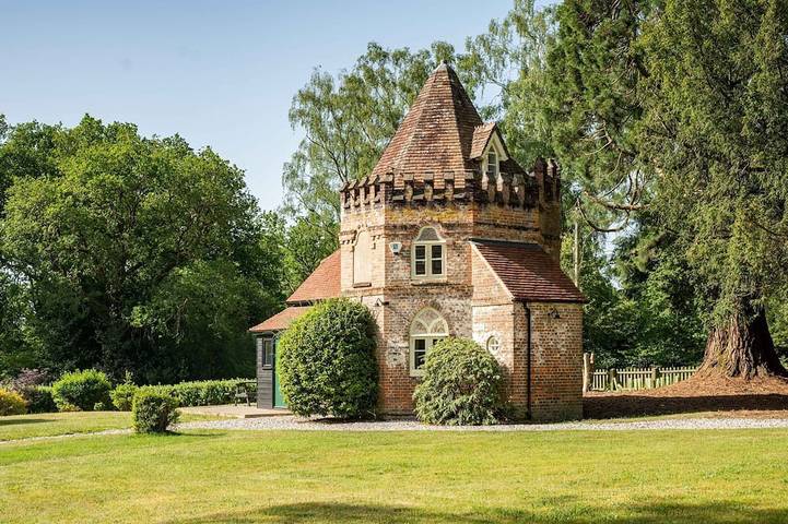 Cottage for 4 people, with Terrace and Garden in North Wessex Downs