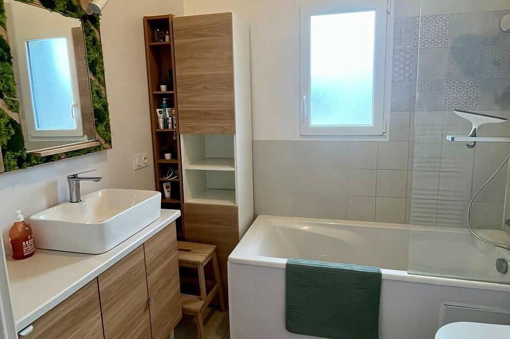 Family house with private pool - 10' walk from the beach - 6 pers in Anthy-sur-Léman, Thonon-les-Bains region