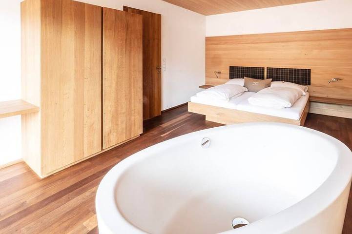 Ferienwohnung für 4 Personen, mit Balkon und Sauna sowie Whirlpool und Garten in Bizau - 4