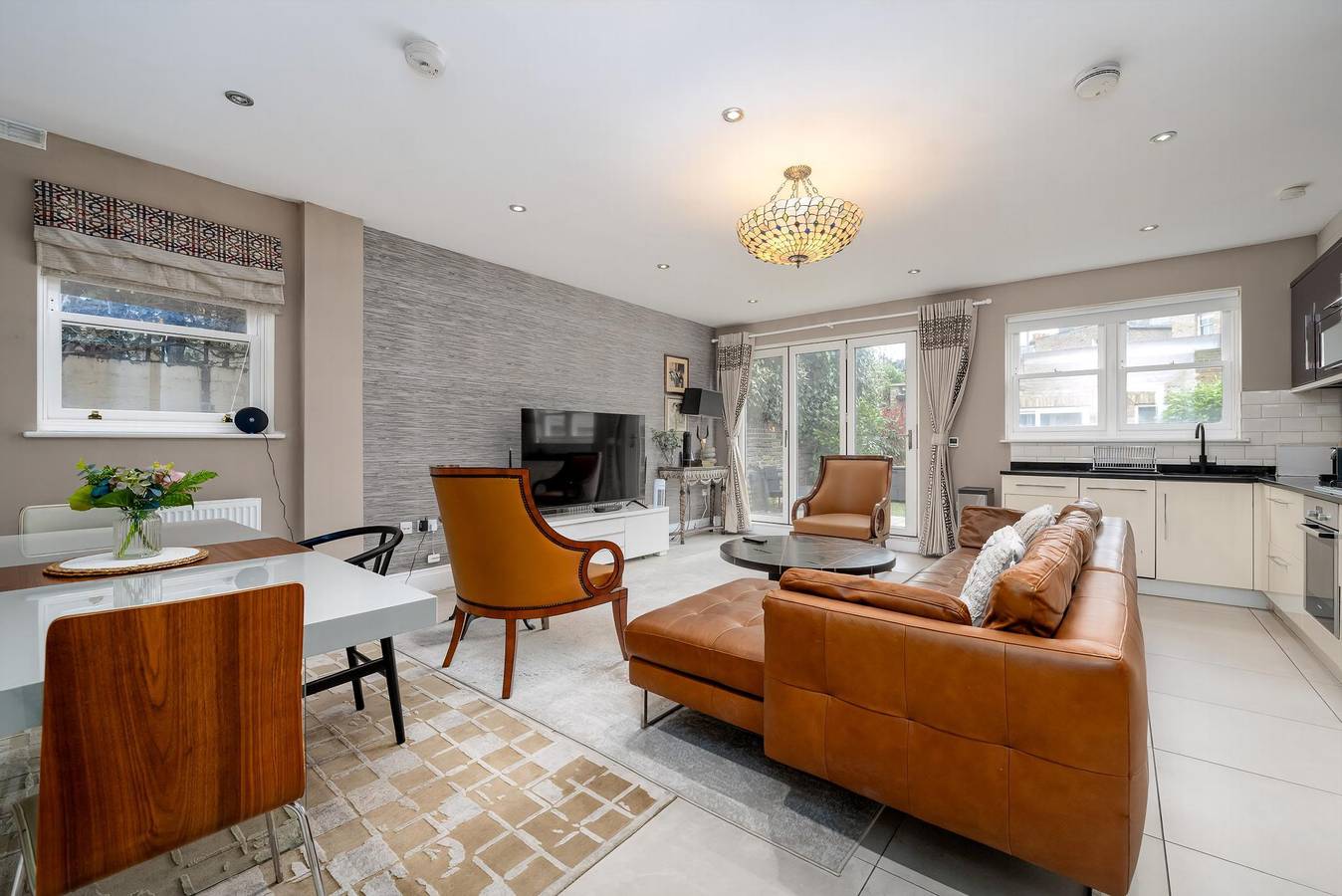 Ganze Wohnung, Ferienwohnung für 4 Personen mit Garten in Hammersmith und Fulham, London