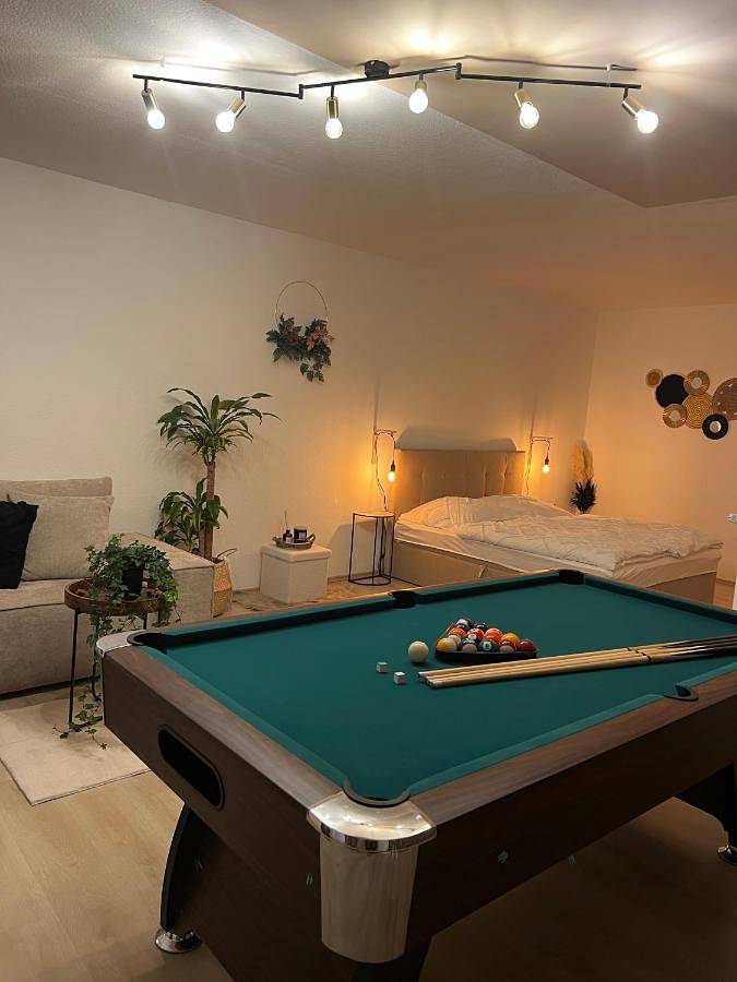 Ferienwohnung für 2 Personen, mit Terrasse und Sauna sowie Whirlpool in Essen - 4